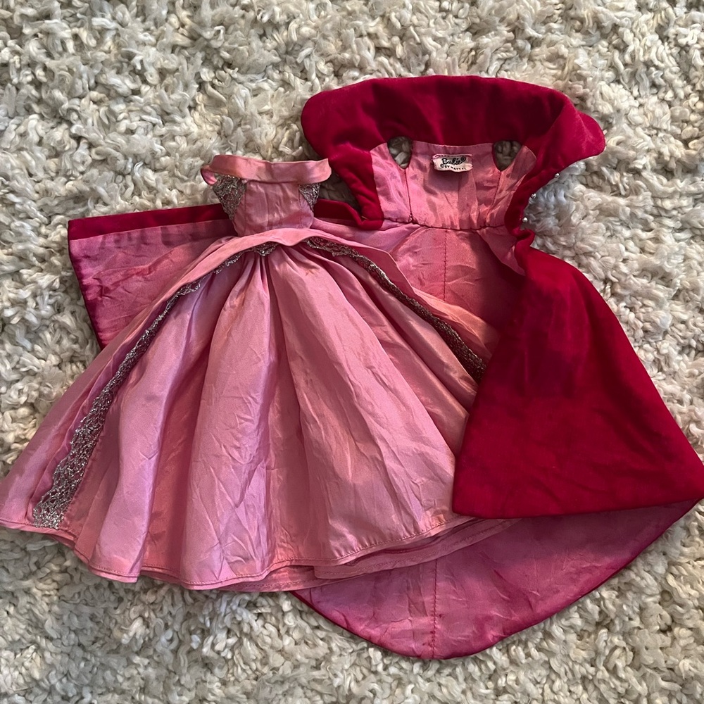 Sophisticated Lady Vintage Barbie Fashion Mattel #993 (1963-64)